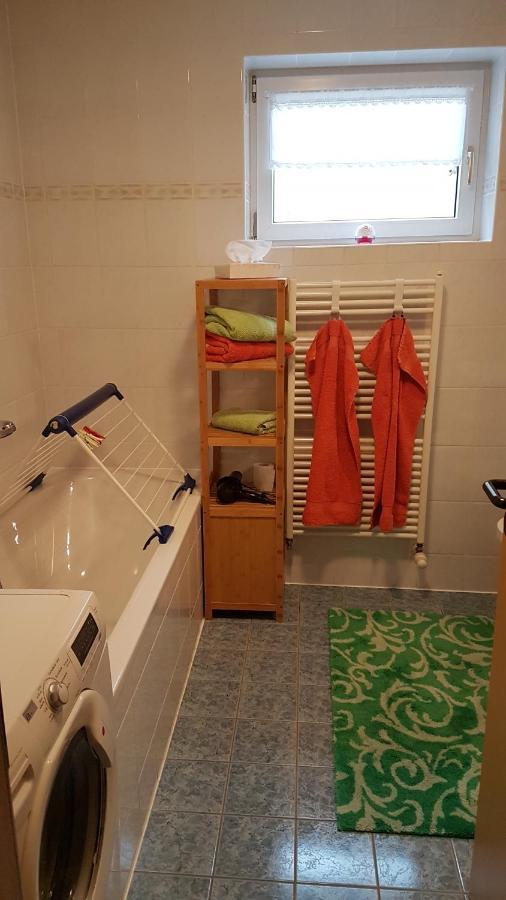 Ferienwohnung Heike Strobel 施瓦岑贝格 外观 照片